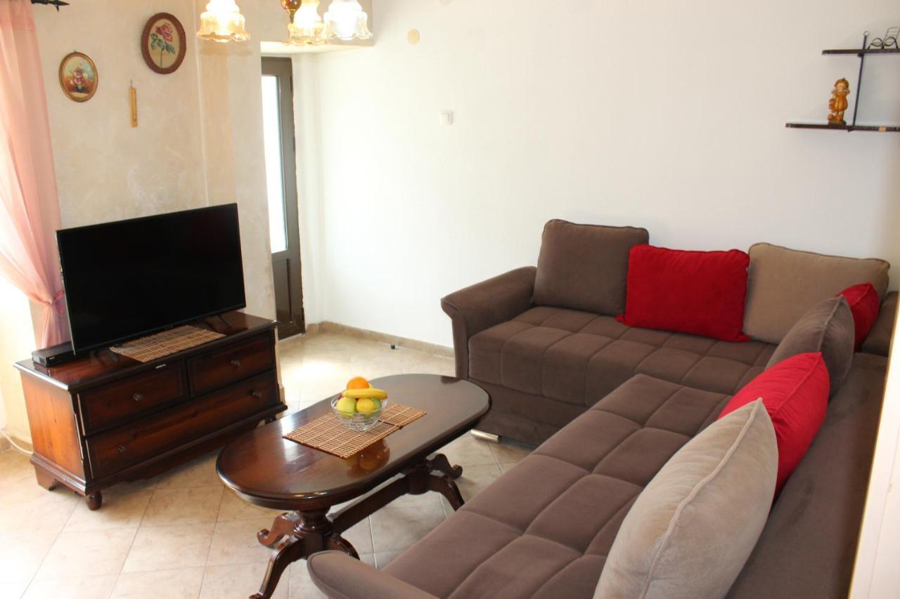 Mare E Montagna Apartment Kotor Exterior photo