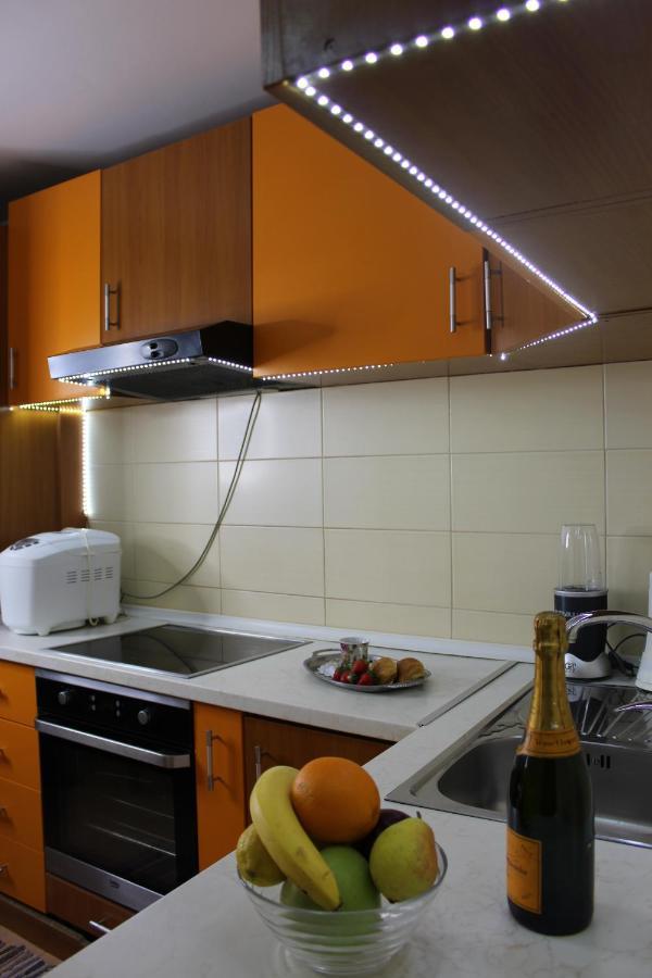 Mare E Montagna Apartment Kotor Exterior photo